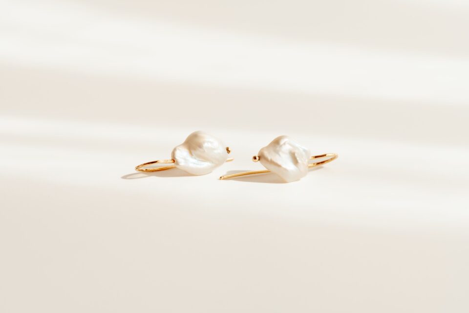 Keshi Pearl Earrings 14k gold