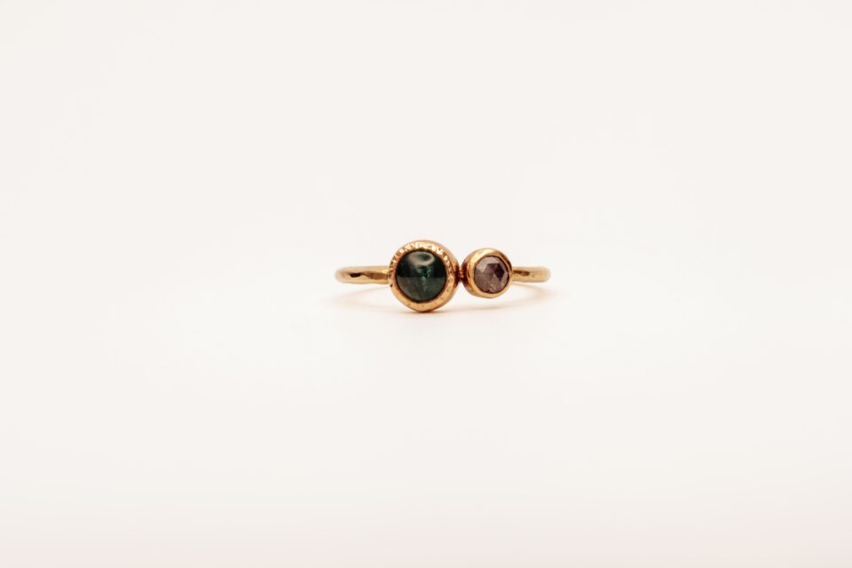 Gleam Ring 14k gold with Emerald & Diamond